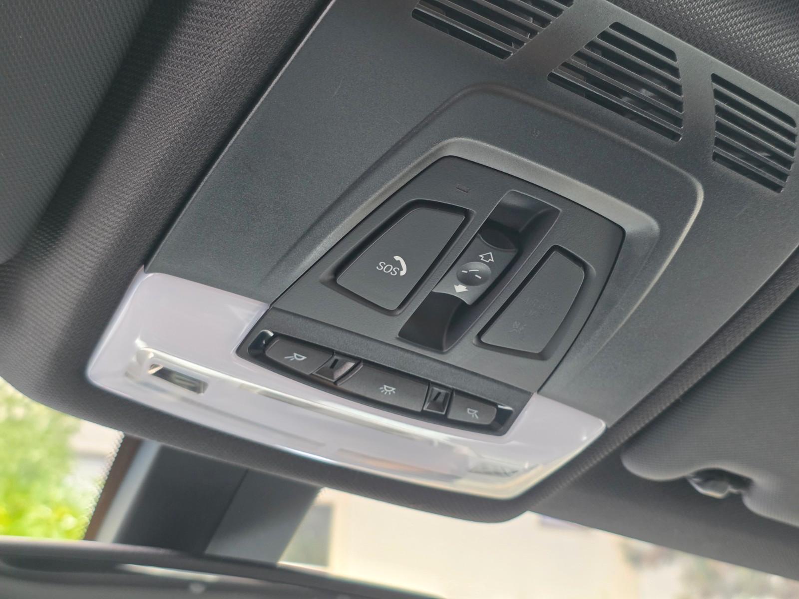 BMW 320 i M Sport*1.Hand*Scheckheft gepflegt*Ambient