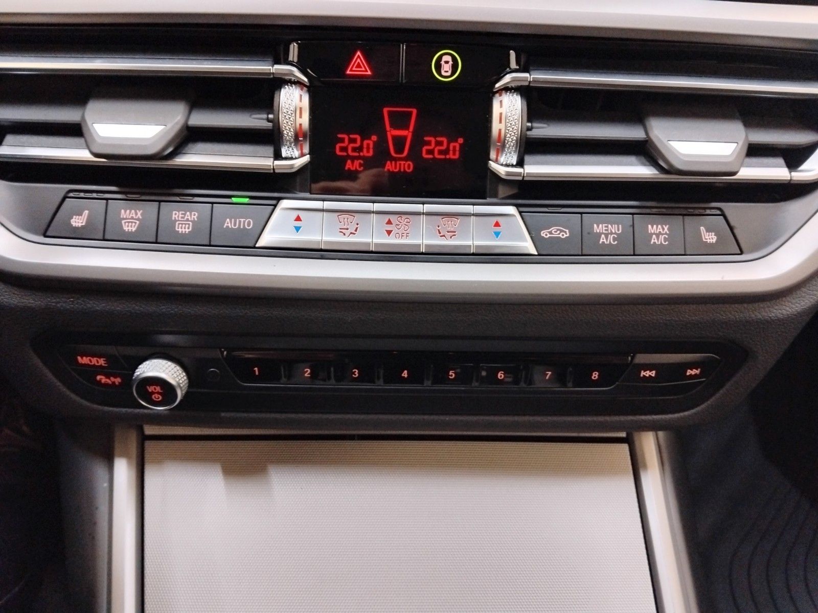 BMW 320 (06/2022, Diesel)