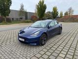 Tesla Model 3 Long Range AWD unfallfrei - Tesla Model 3 in Bochum