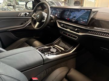 BMW X7 - 5