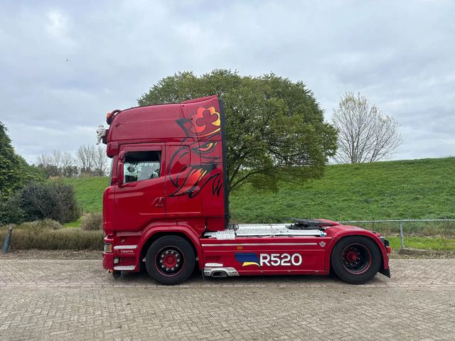 Scania R520 Retarder-Full air 4x2 special interior EUR6