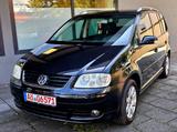 Volkswagen Touran Highline 7-SITZER SHZ KLIMAA. TÜV 11/2026