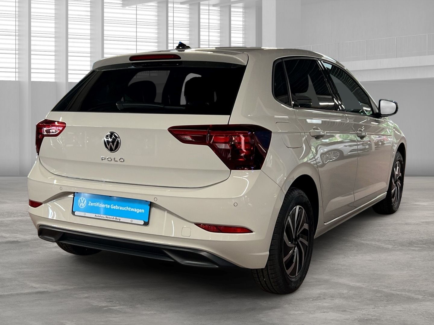 Fahrzeugabbildung Volkswagen Polo Life 1.0 TSI DSG Digitales Cockpit LED DAB