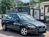 Volvo V50 Kombi 1.8 F Kinetic*1.HAND*SCHECKHEFT VOLL* - Volvo V50