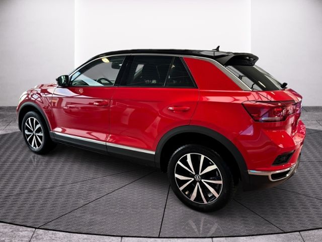 Fahrzeugabbildung Volkswagen T-Roc 1.5 TSI Style DSG LED NAVI AHK KESSY SHZ
