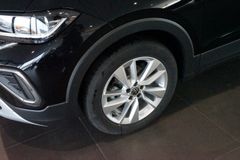 VW T-Cross 1.0 TSI DSG Life | Matrix | ACC | AHK VW T-Cross 1.0 TSI DSG Life | Matrix | ACC | AHK