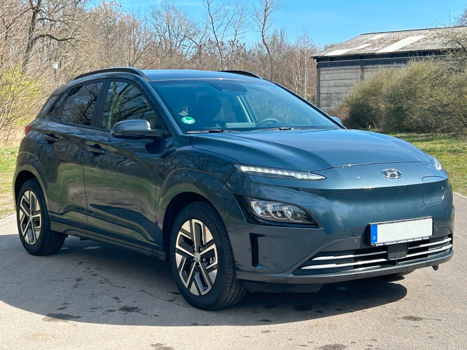 Fahrzeugabbildung Hyundai KONA EV Advantage 100kW *RW305KM*Navi*ACC*LED*