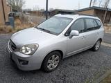 Kia Carens 2.0 CRDi LX LX - Kia Carens aus 2007 mit Diesel-Antrieb