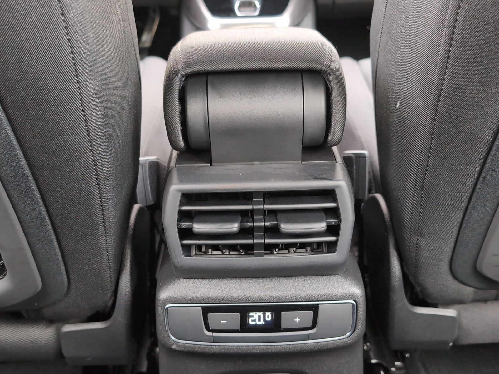 Audi Q4 e-tron - Bild 19