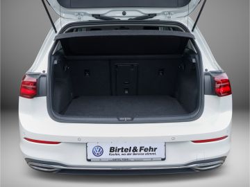 Volkswagen Golf VIII Style eTSI 1.5 e-hybrid Navi Kamera