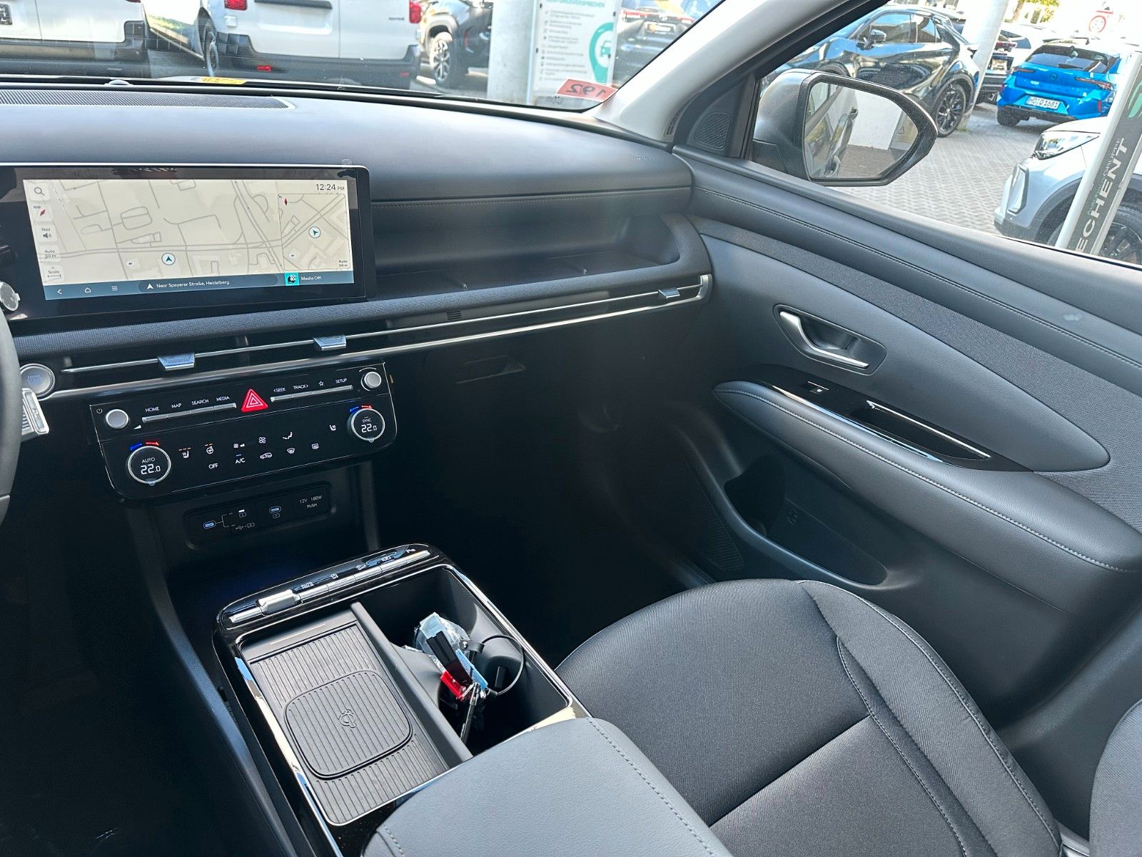 Fahrzeugabbildung Hyundai TUCSON HEV 215PS MY25 Trend