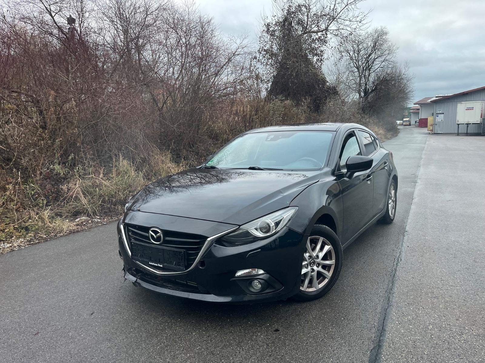 Mazda 3 Lim. Center-Line