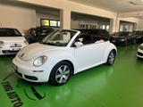 Volkswagen New Beetle 1.9 TDI 105CV Cabrio - weiße Volkswagen New Beetle