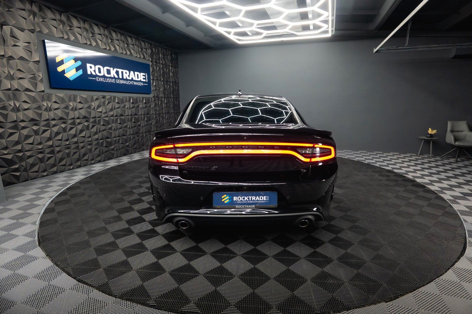Fahrzeugabbildung Dodge Charger 3.6 4x4 GT Performance FULL Options 19%