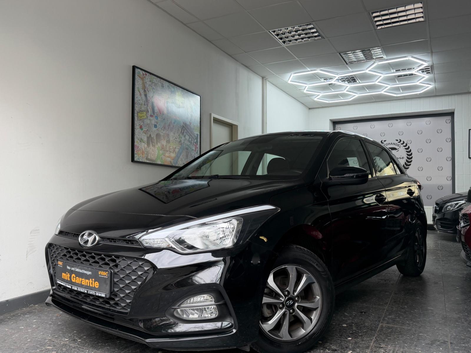 Hyundai I20 TREND NAVI KAMERA SP.ASS SZH LENK-HZ BT 1-HD