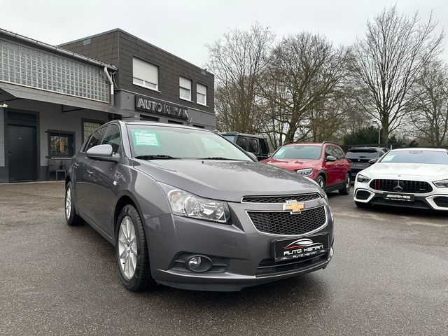 Chevrolet Cruze 2.0d 2.Hand/Navi/Klima/PDC/Allwetter/17'