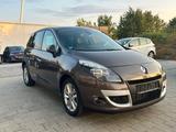 Renault Scenic III Luxe#Tüv-11/2026#Diesel#Euro-5# - Renault Scenic Luxe mit Diesel-Antrieb