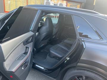 صورة مصغرة 11 لـ 2024 AUDI RSQ8