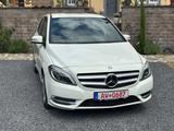 Mercedes-Benz B 180 Sport Bi Xenon Teilleder Service Neu! Top - gebrauchte Mercedes-Benz B 180 aus dem Jahr 2013
