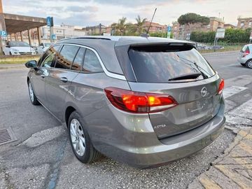 Opel Astra - 1