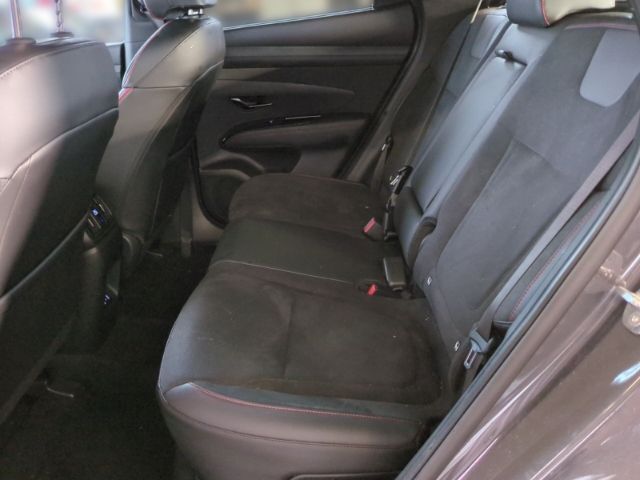 Fahrzeugabbildung Hyundai Tucson FL PHEV (MY25) 1.6 T-GDi (252 PS) 6-AT 4W
