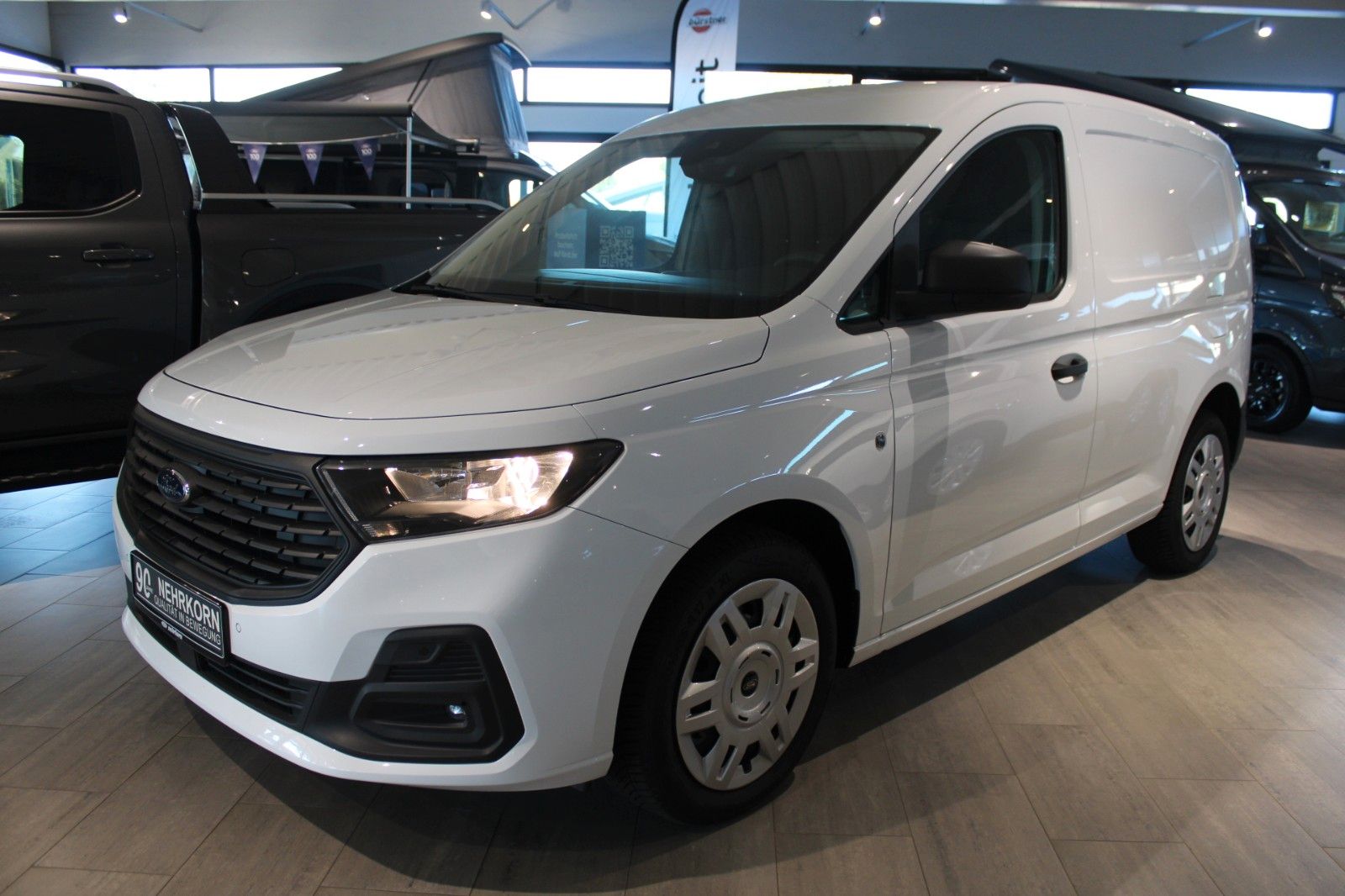 Fahrzeugabbildung Ford Transit Connect TREND L1 AHK NAVI IACC uvm.