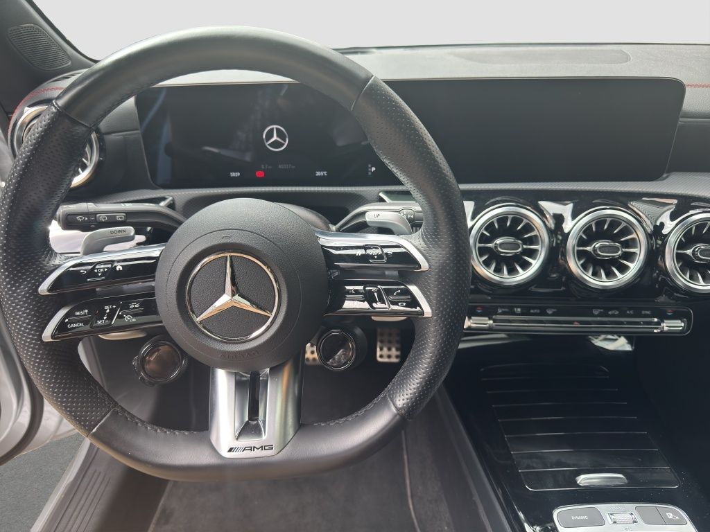 Fahrzeugabbildung Mercedes-Benz AMG CLA 35 4MATIC Shooting Brake HUD*Navi*Pano