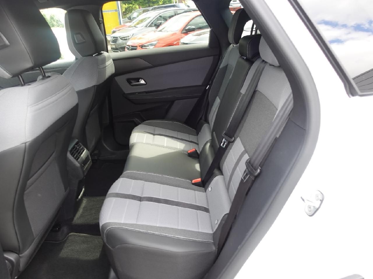 Fahrzeugabbildung Opel Grandland 1.2 48V Mild-Hybrid GS-Line