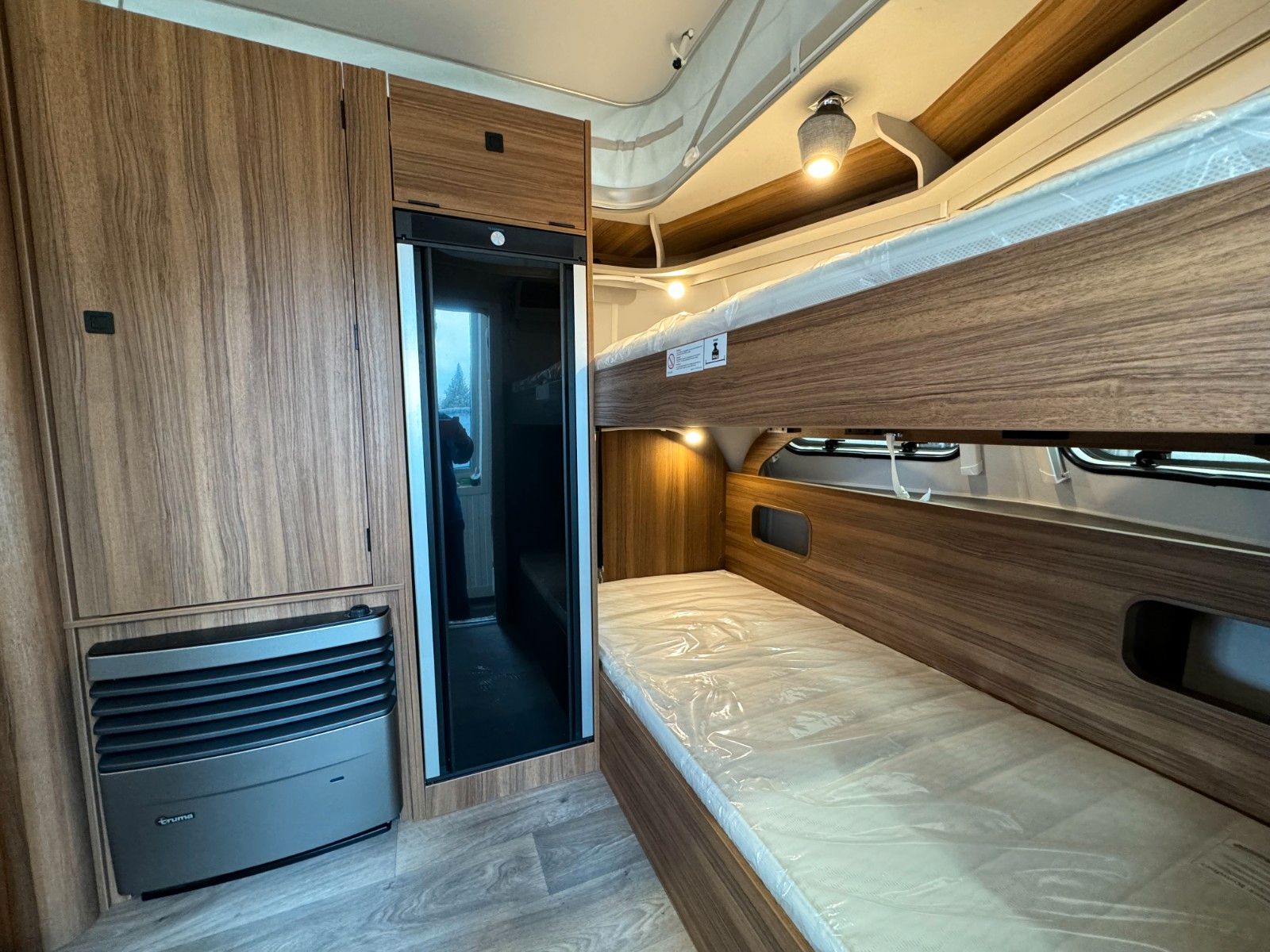Fahrzeugabbildung HYMER / ERIBA / HYMERCAR Eriba Touring 560  - 9.099€ SPAREN!