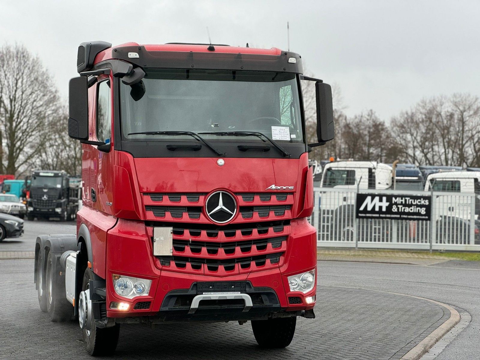 Fahrzeugabbildung Mercedes-Benz Arocs 2645 6x4 SZM Kipphydraulik