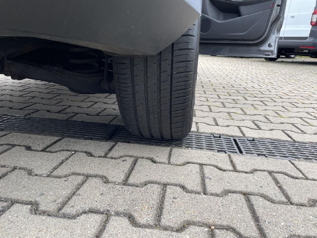 Fahrzeugabbildung Ford Kuga Titanium
