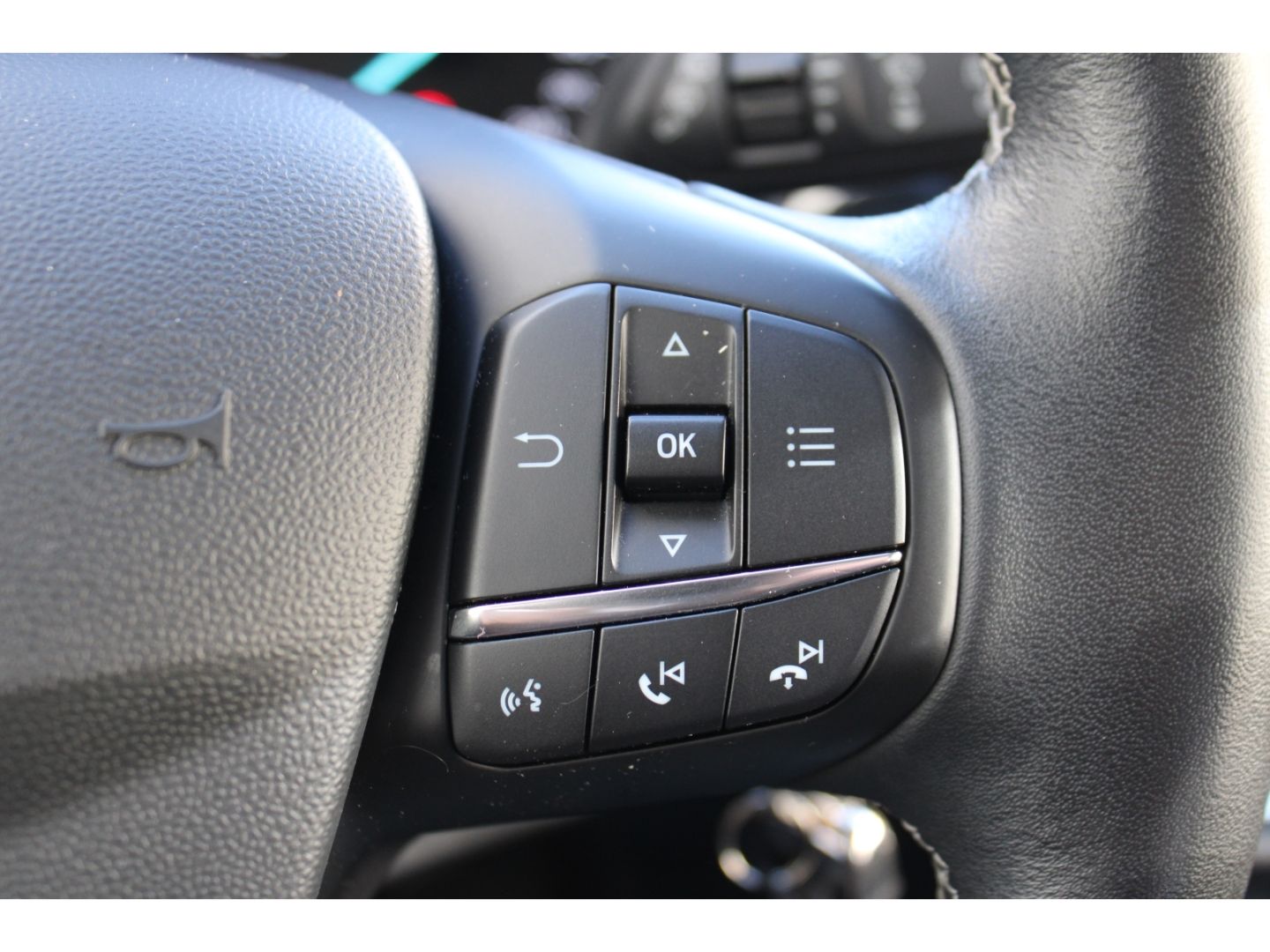 Fahrzeugabbildung Ford Fiesta Cool & Connect AppLink GRA PDC Winter-P.