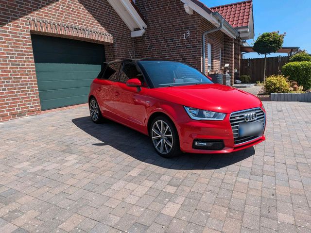 AUDI Audi A1 Sportback S-line 1,4 TFSI Bose