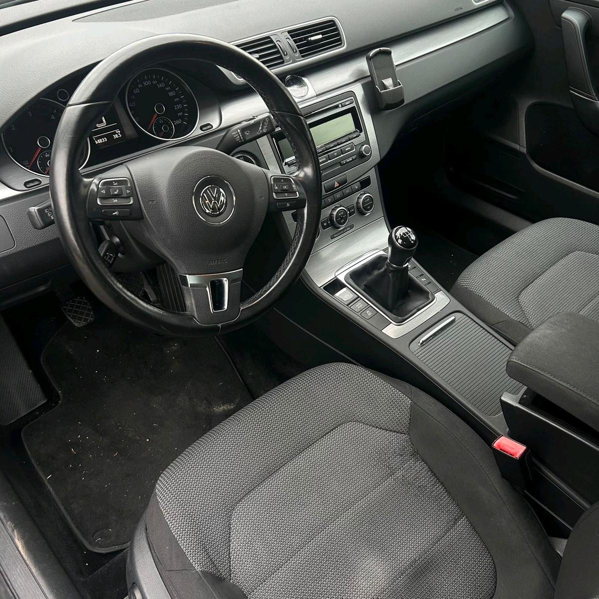 Volkswagen Passat 2014 — photo 5