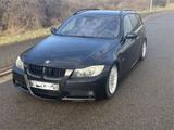 BMW E91 325i Touring M-Paket - BMW 325: Kombi, 325i