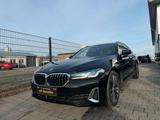 BMW 520d Touring Luxury Line Led Head-Up Navi Rollo - BMW 520 in Bonn