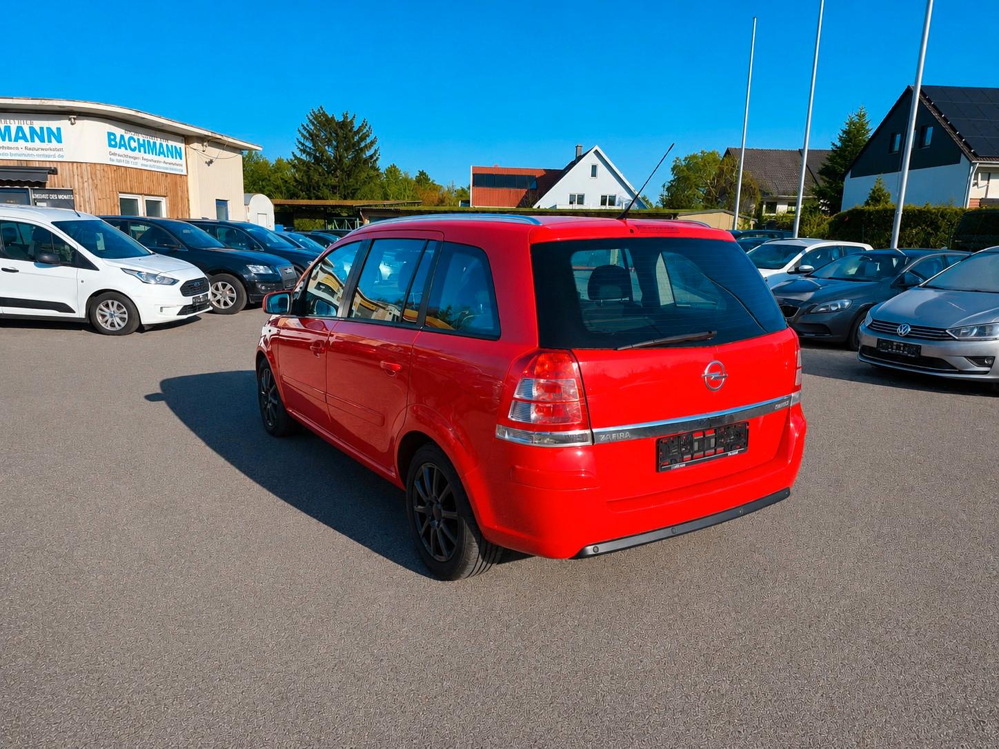 Opel Zafira B Family