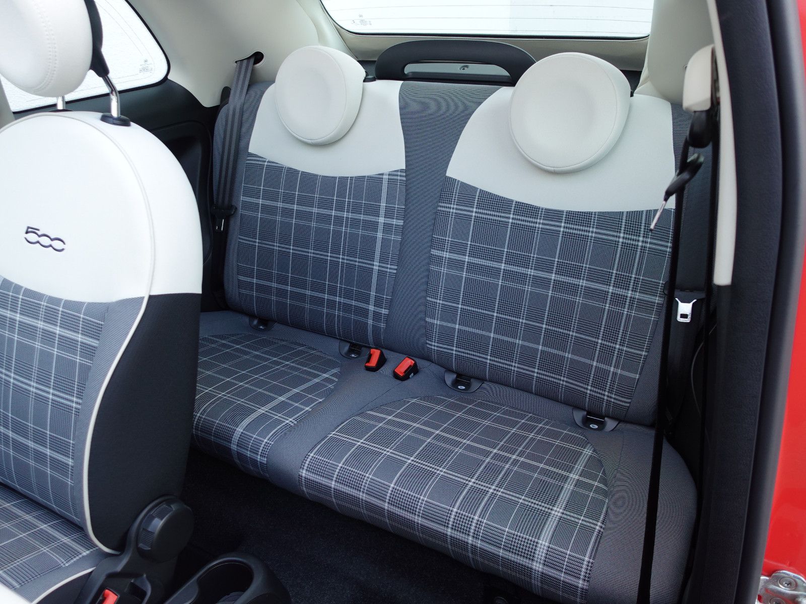 Fahrzeugabbildung Fiat 500C 1.2 LOUNGE Automatik Klima,LM-Felgen,USB