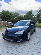 Ford Mondeo ST220  - Ford: St220