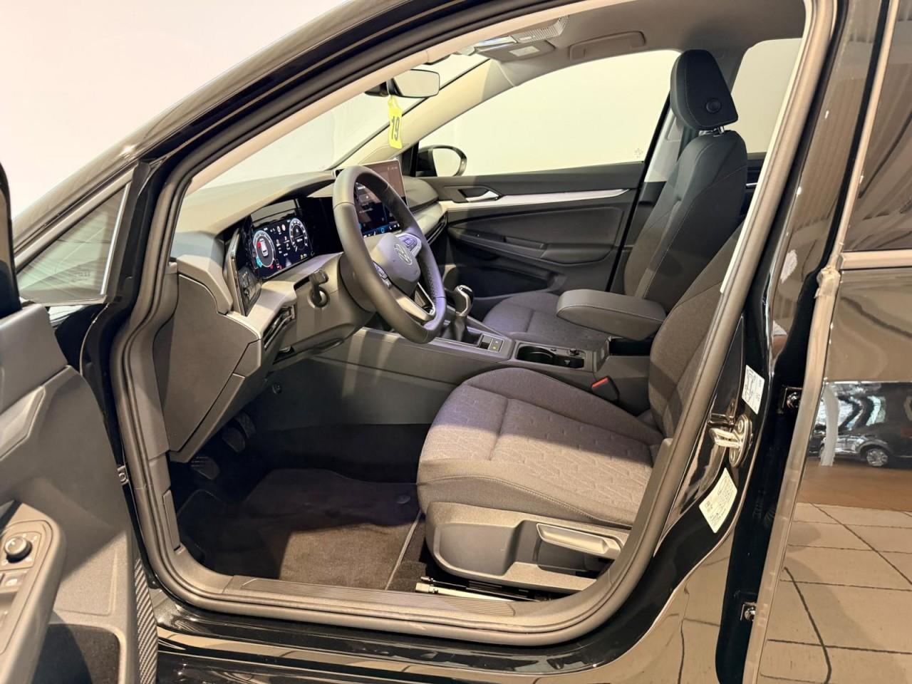 Volkswagen Golf VIII 1.5TSI Life LED ACC RFK AHK APP Klima, миниатюра 4