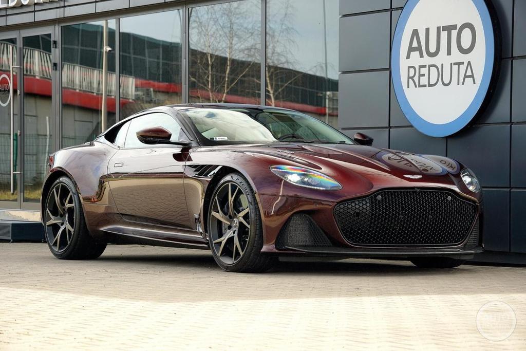 Aston Martin DBS