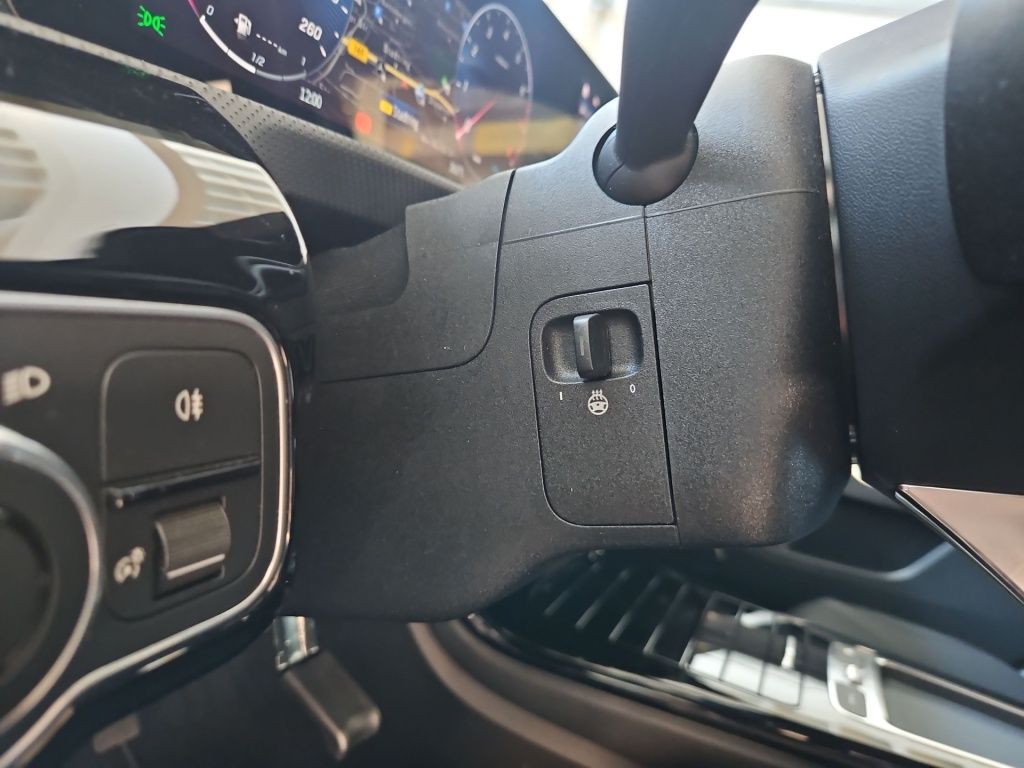 Fahrzeugabbildung Mercedes-Benz A 200 Progressive Navi LED SHZ SpurH KAM DAB