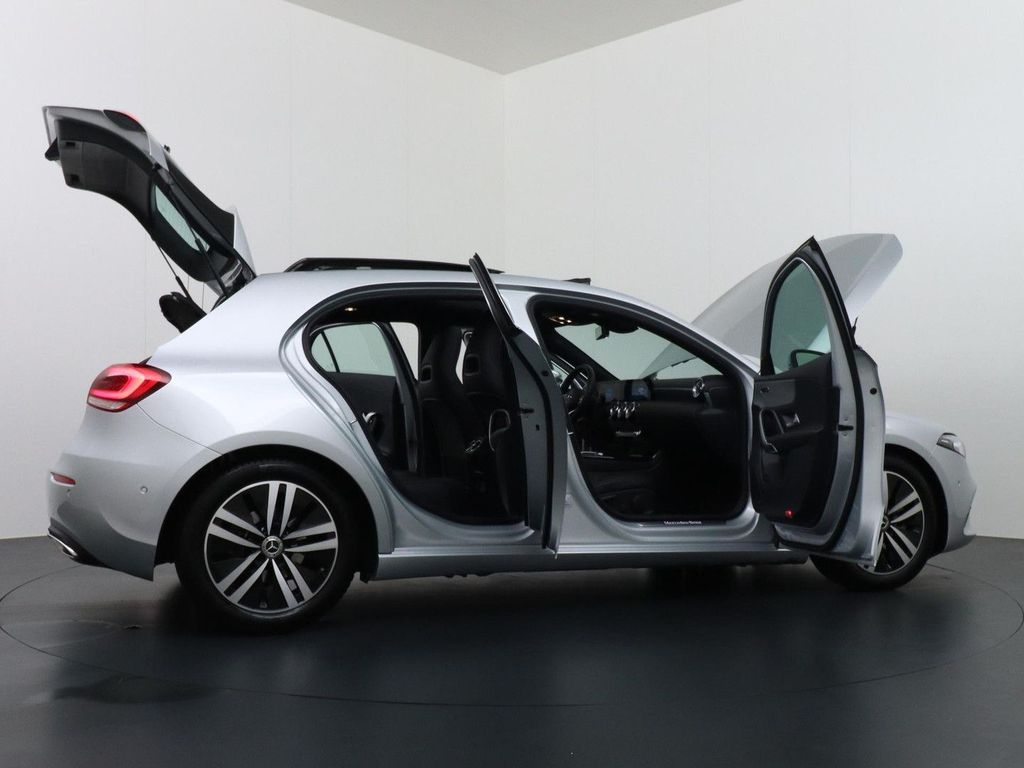 Mercedes-Benz A 200 Progressive Premium | Panorama - Schiebeda