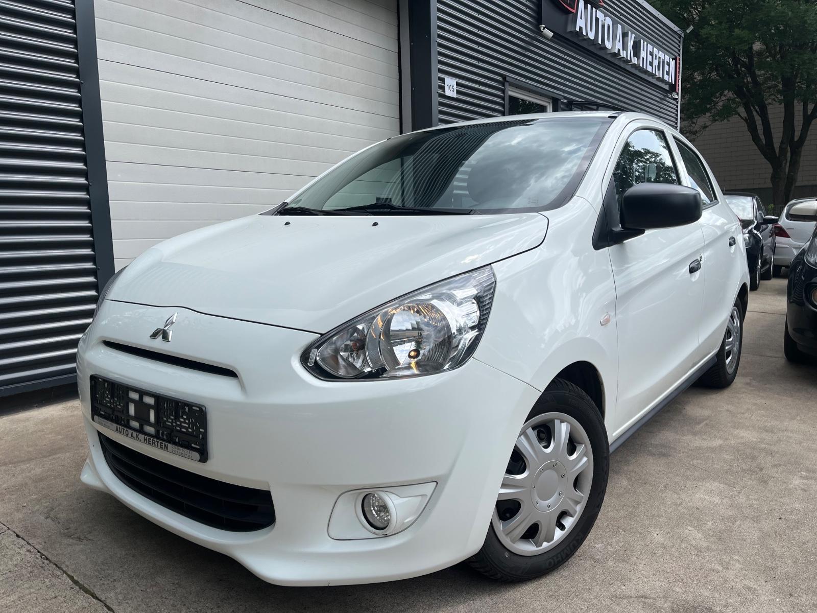 Mitsubishi Space Star Plus * 1 Hand * Scheckheft * Wenig KM