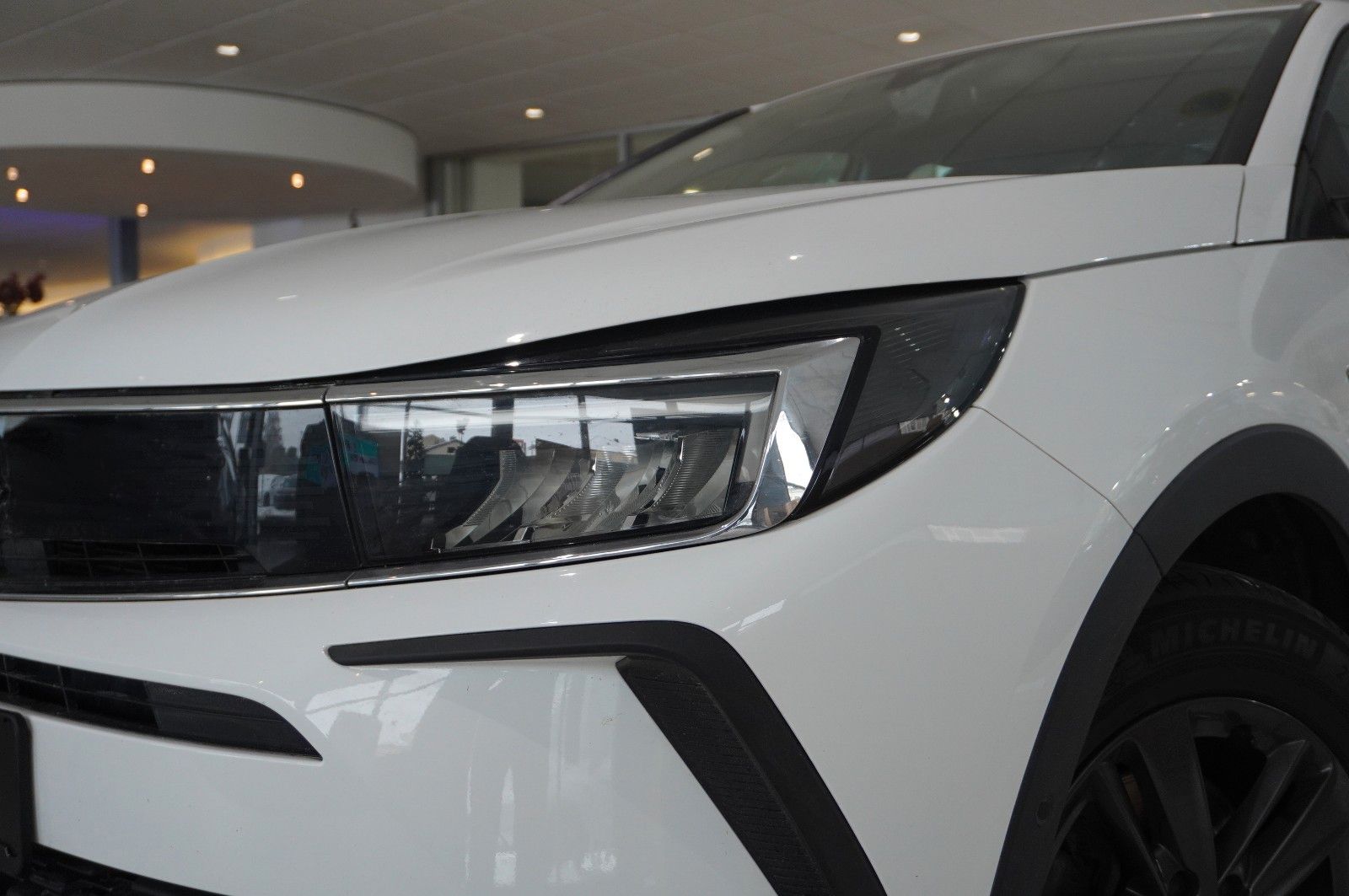 Fahrzeugabbildung Opel Grandland (X) 1.5D BUSINESS NAVI/LED/KAMERA/DAB