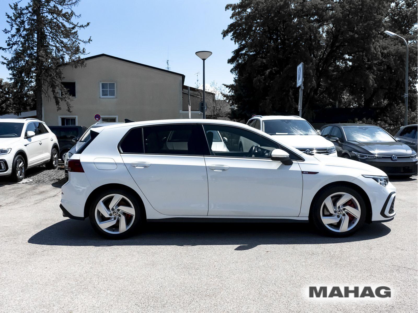 Volkswagen Golf VIII GTI 2.0 TSI LED+ Sitzhz ParkPilot Rear, миниатюра 4