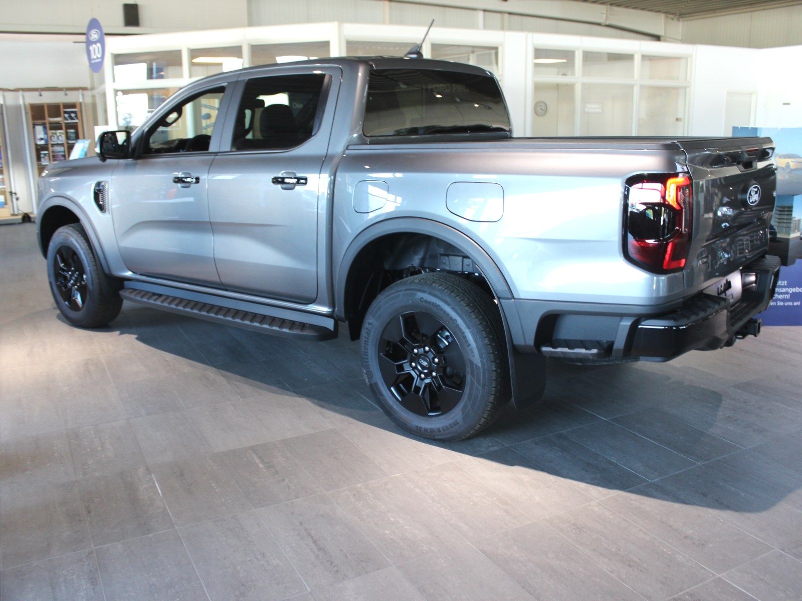 Fahrzeugabbildung Ford Ranger Plug-in-Hybrid Limited e-4WD Doppelkabine