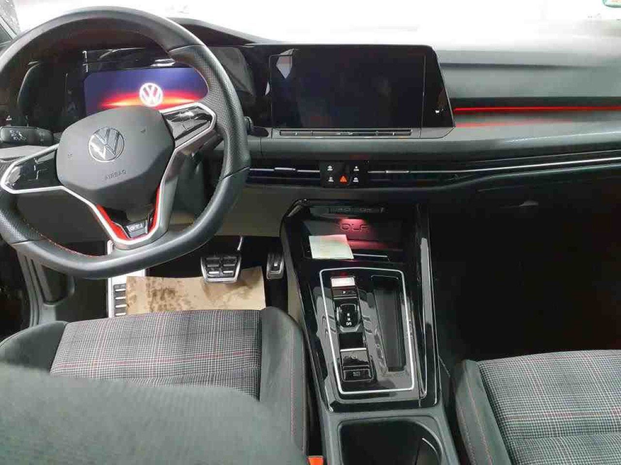 Volkswagen Golf - Bild 9