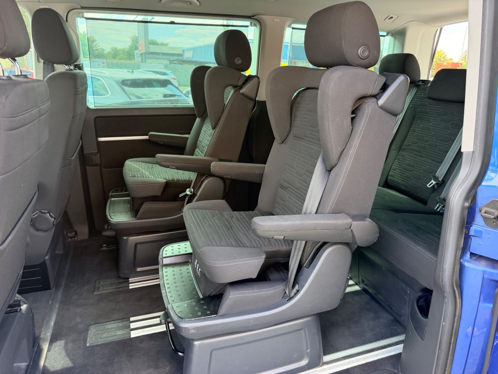 Volkswagen T6.1 Multivan Edition LED Navi Kamera Standheiz foto 17