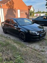 Volkswagen Jetta 1.6 FSI Sportline Sportline - Volkswagen Jetta: Sport